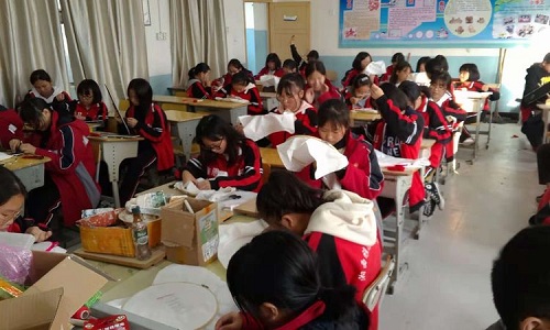 16刺绣2.jpg 16刺绣2.jpg