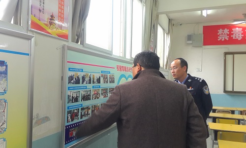 P81113-145644.jpg P81113-145644.jpg