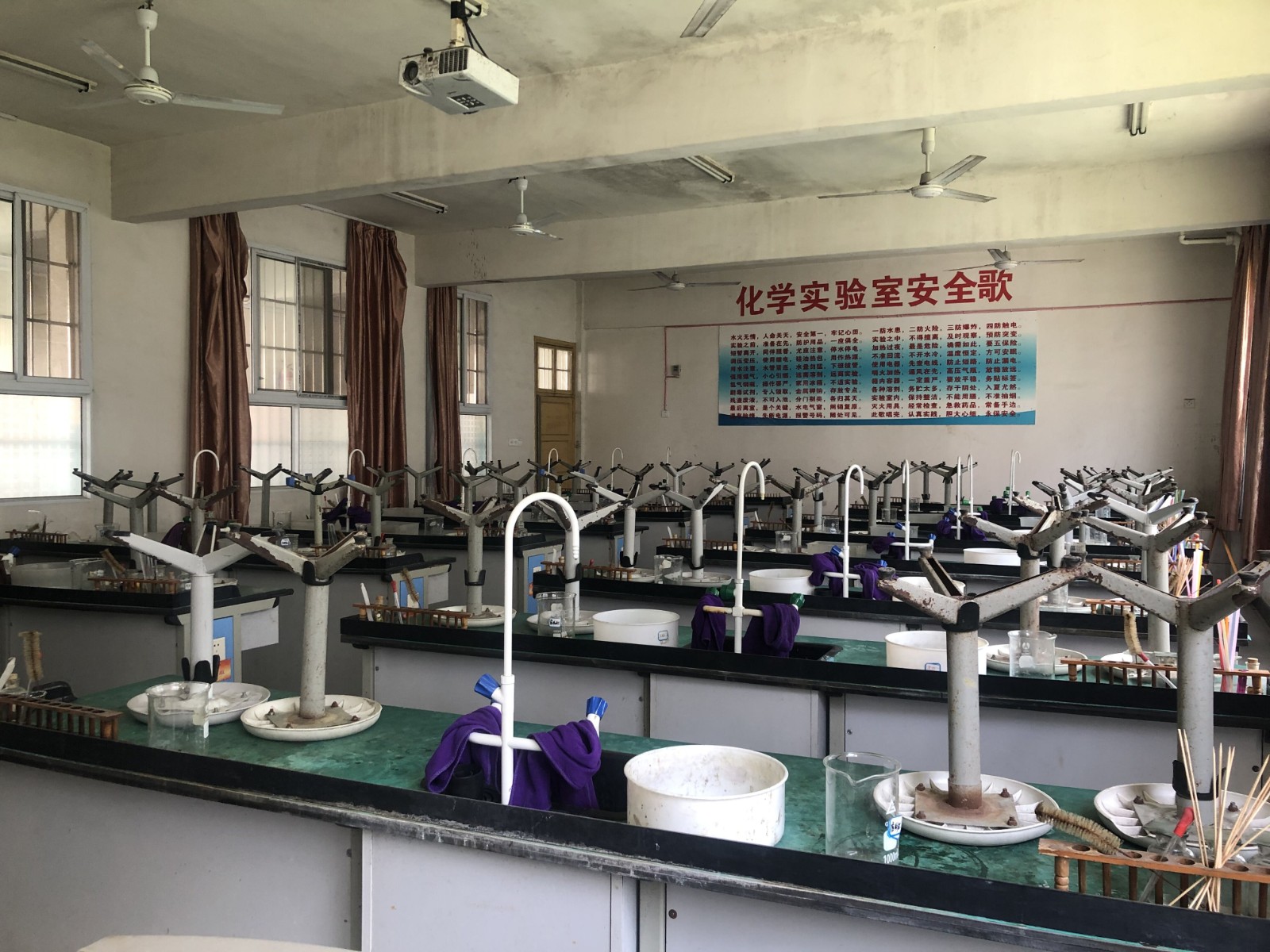 实验2.jpg 实验2.jpg