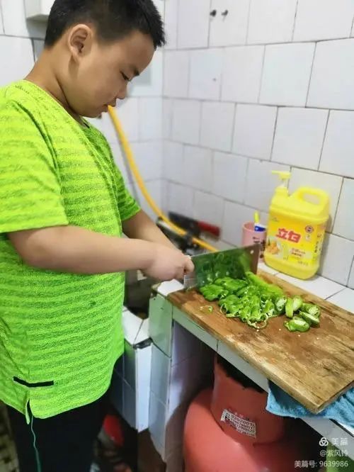 微信图片_20201010102245.jpg 微信图片_20201010102245.jpg