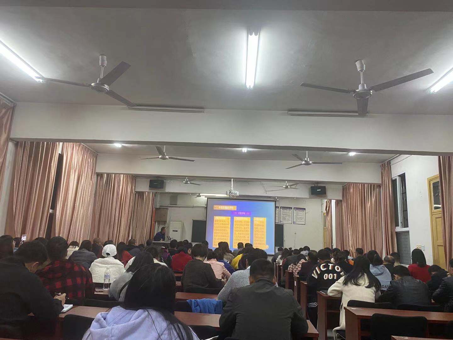 微信图片_20201116094433.jpg 微信图片_20201116094433.jpg