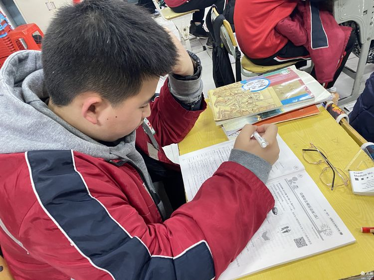 图片4.png 图片4.png