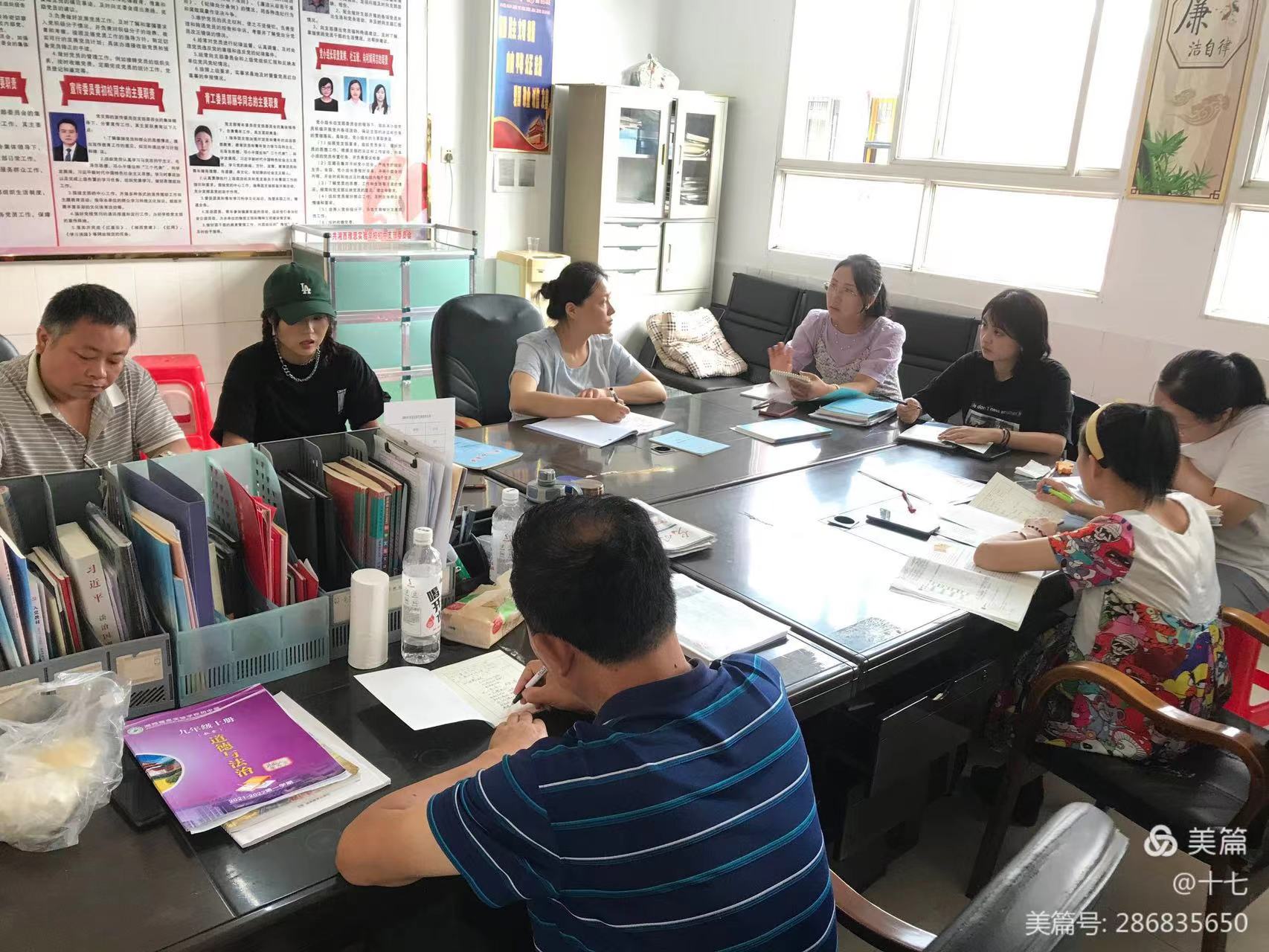 0e7e5992119ca2a63bf4530a5f9d677.jpg 0e7e5992119ca2a63bf4530a5f9d677.jpg