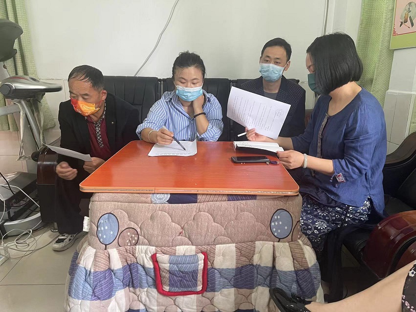 管理员1.jpg 管理员1.jpg