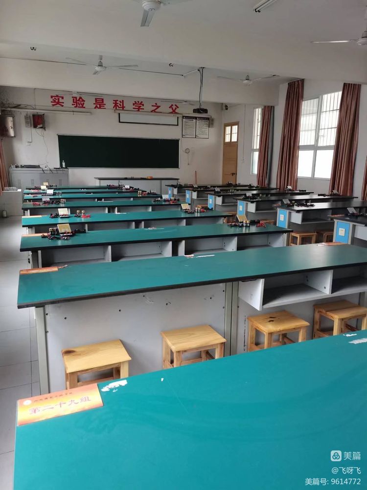 功能室1.jpg 功能室1.jpg