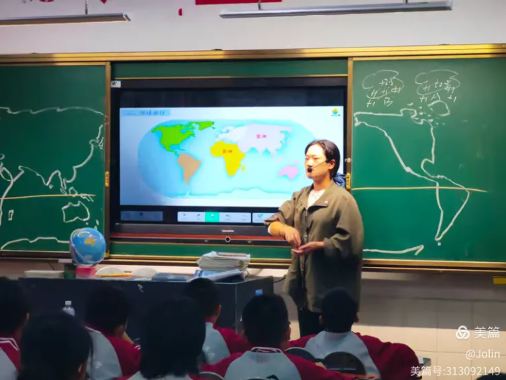 6389717544372907745209884.png 1.png