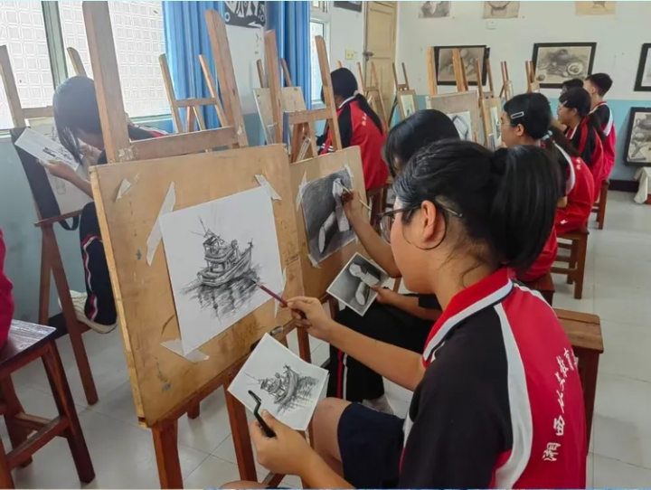 6389735250656089559141031.jpg 微信截图_20251029163221.jpg