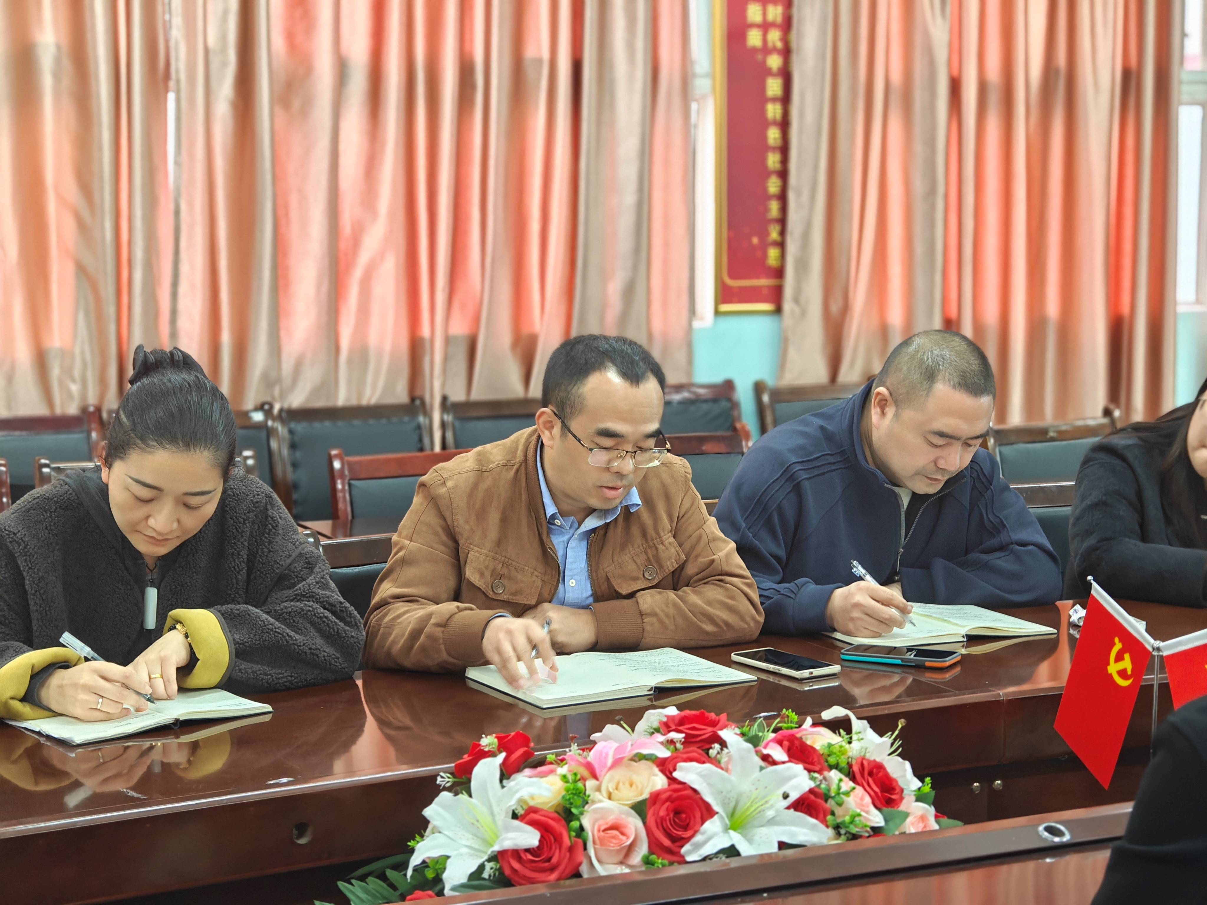 6389899374856817895966519.jpg 曾.jpg