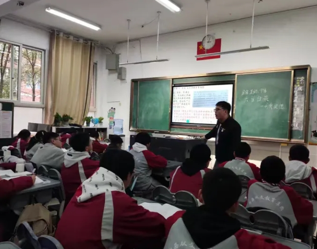 6390225675443299699951382.jpg 微信截图_20251225105114.jpg