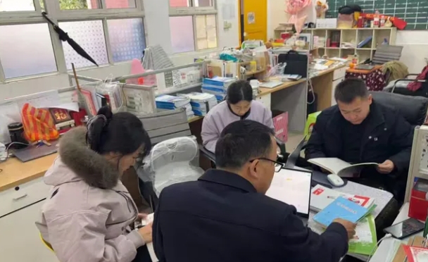 6390225678614499812674515.jpg 微信截图_20251225105147.jpg